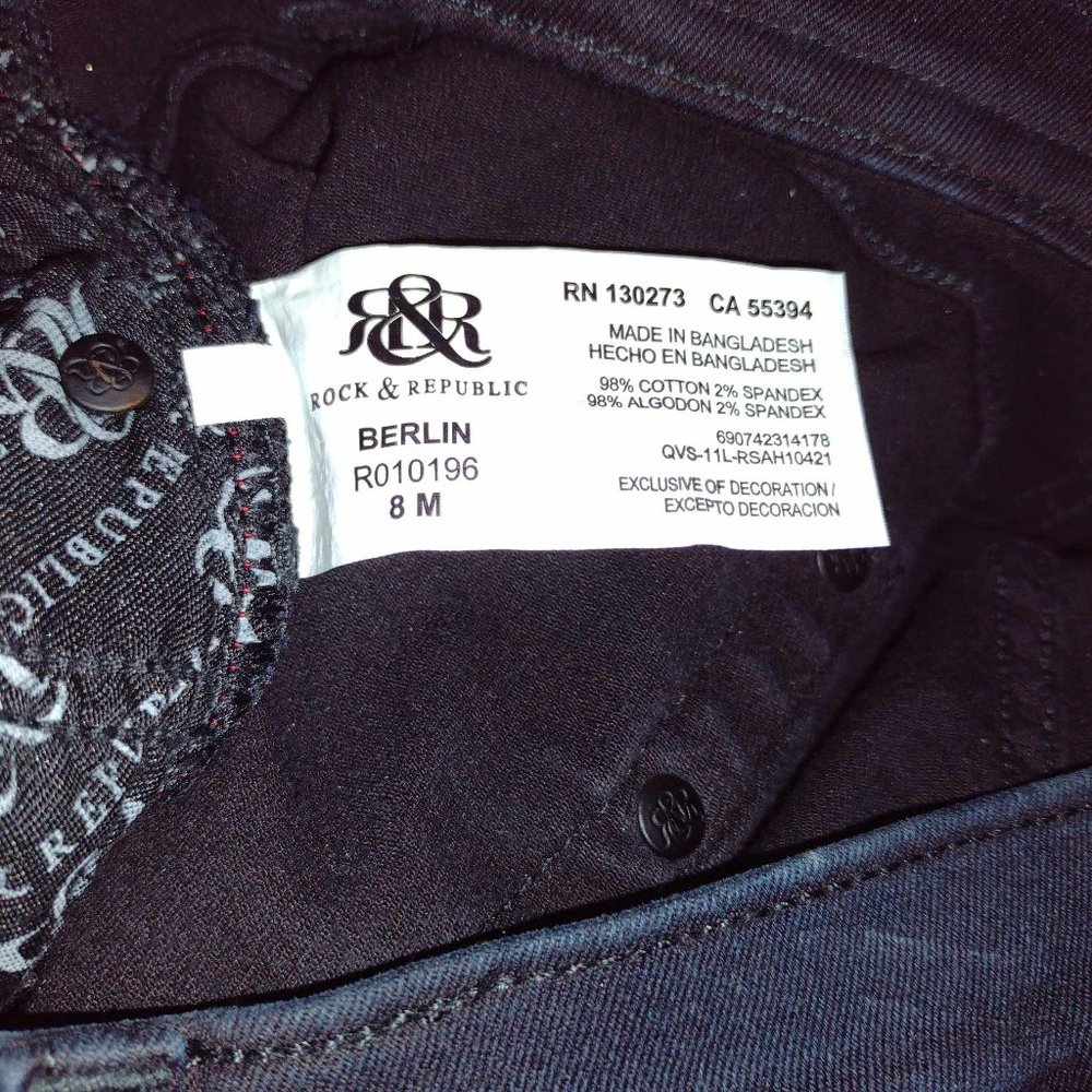 Rock & Republic Dark Blue Jeans - Picture 6 of 6